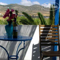 Rafeleti Apartments & Taverna 