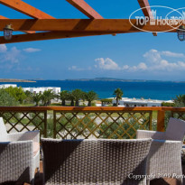 Porto Paros Hotel & Bungalows 