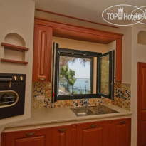 Avra Private Suites