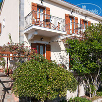 Sofia Studios 