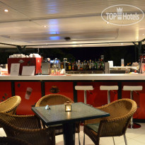 San Lorenzo Village Бар