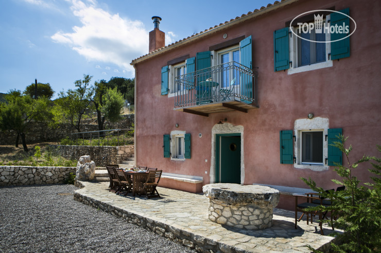 Hotelier's photos Iconic Villa Vada