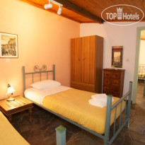 Nostos Studios & Apartments 
