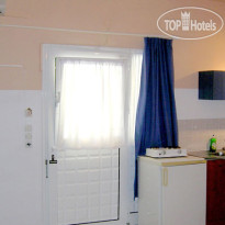 Nostos Studios & Apartments 