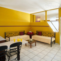 Nostos Studios & Apartments 