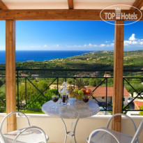 Nostos Studios & Apartments 