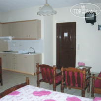 Byron Hotel