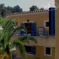 Fiore di Mare Studios 