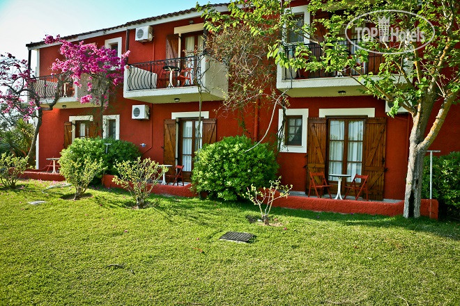 Hotel photo Dendrolivano 