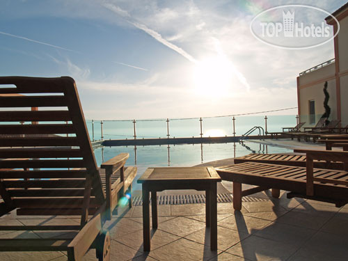 Hotel photo Erissos Pavilion 4*