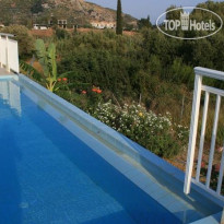 Mesogeios Villas 