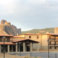 Grand Meteora Hotel 