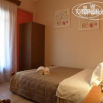 Tsikeli Hotel