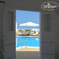 Aspalathras White Hotel 