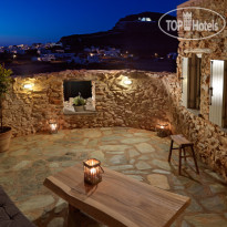 Themonies Luxury Suites 