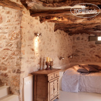 Themonies Luxury Suites 