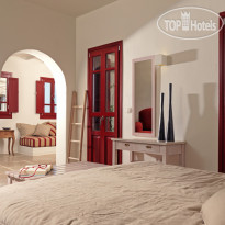 Themonies Luxury Suites 