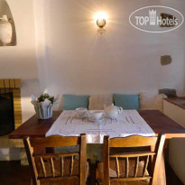 Theologos Houses