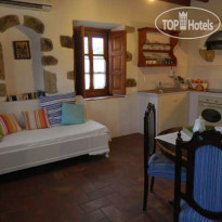 Theologos Houses