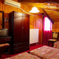 Lefas Hotel