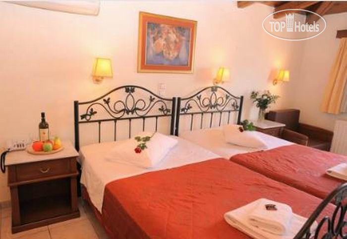 Hotel photo Parnassos 3*
