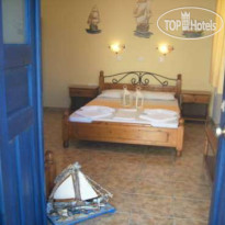 Iliopetra Rooms 
