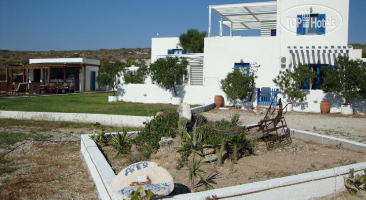 Hotelier's photos Argo-Milos