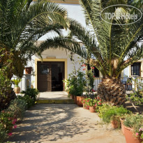 Porto Potha Hotel