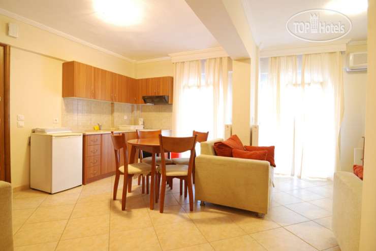 New photos from tourists Metamorfosi Family APT