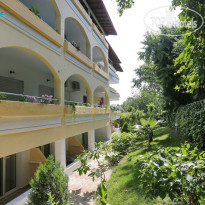 Tropical Hotel Hanioti