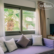 Stavros Beach Junior Suite