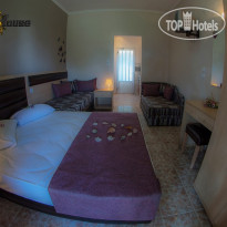 Pagona House