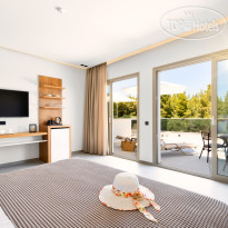 Chrousso Village Hotel Deluxe Suite