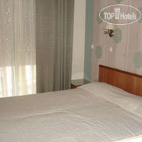 Nikos Hotel 