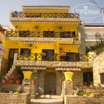 Kristina Apartments