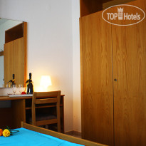 Salonikiou Beach Deluxe Apartments