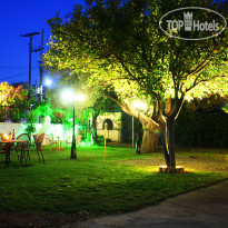 Salonikiou Beach Deluxe Apartments