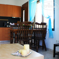 Salonikiou Beach Deluxe Apartments
