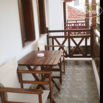 Hotel Sarandos