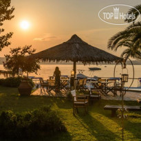 Christaras Apartments 