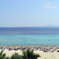 Antigoni Beach & Suites 