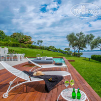 Avaton Luxury Villas Resort