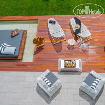 Avaton Luxury Villas Resort