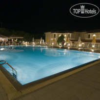 Lagomandra Beach Hotel POOL BAR