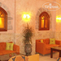 Papagalos Hotel