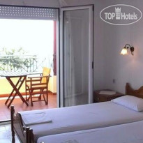 Papagalos Hotel