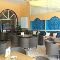 Papagalos Hotel