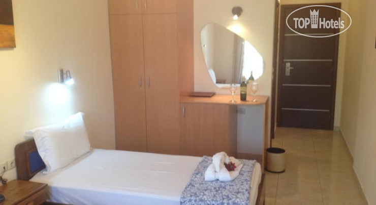 New photos from tourists Avra Hotel 3*