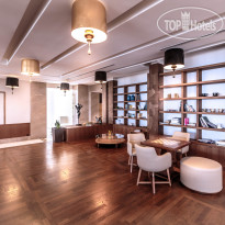 Miraggio Thermal Spa Resort LIBRARY