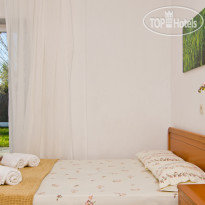 Villa Bianca Studios 
